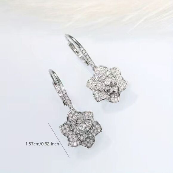π
ππ
 Elegant Vintage Inspired SILVER Plated Rose Zircon HookβEarrings β¨ - Picture 10 of 15